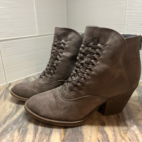 Maurices Brenna distressed faux leather heeled bootie with woven front - Picture 1 of 12